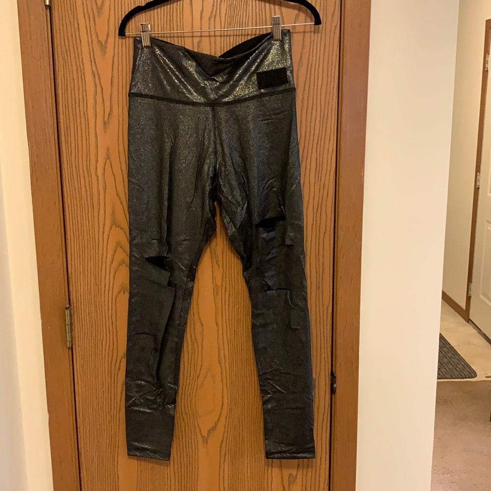 PINK Victoria’s Secret Ultimate leggings